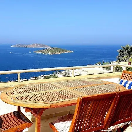 Seaview Luxury Apartament *