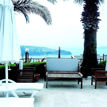 Seaview Luxury Apartamento